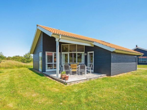 Peaceful Holiday Home in Ulfborg Near Sea, Fjand Gårde